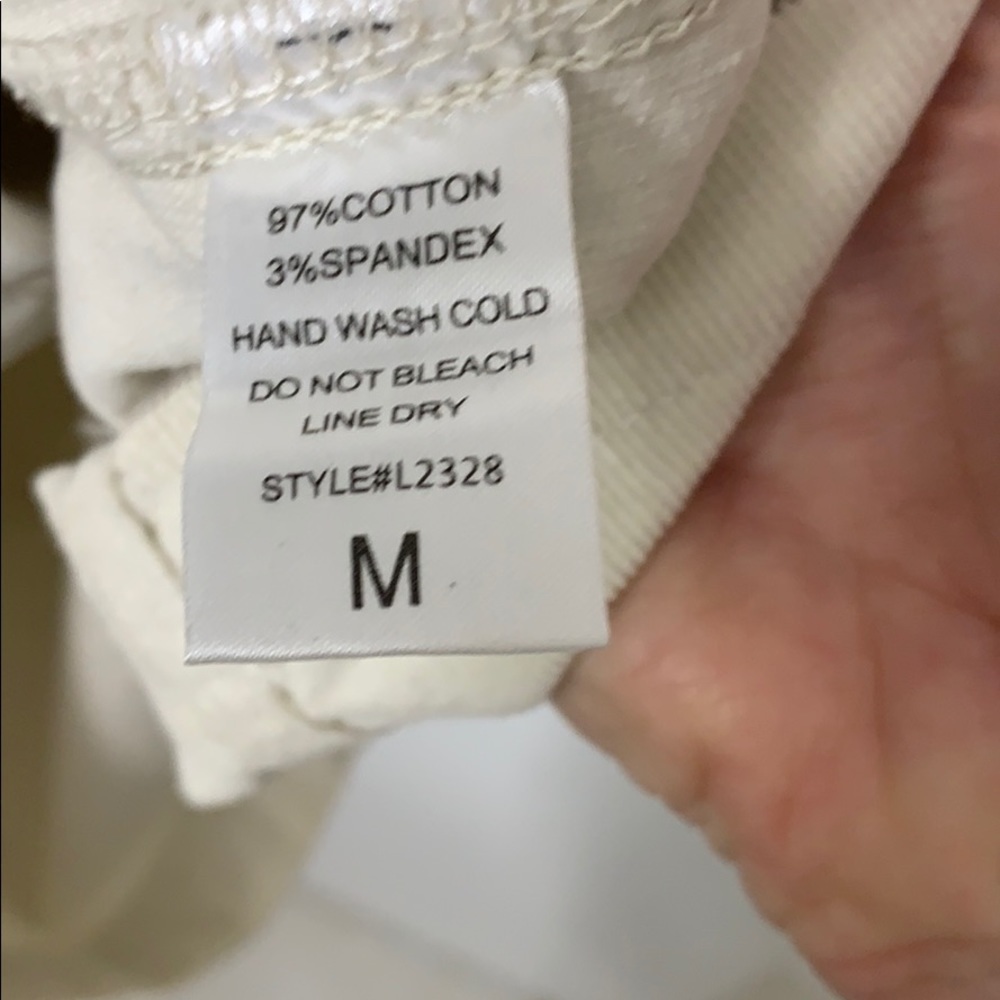 86. By Together, Cream corduroy miniskirt with tortoise color buttons 🌟HP 9/20🌟 - Picture 6 of 6